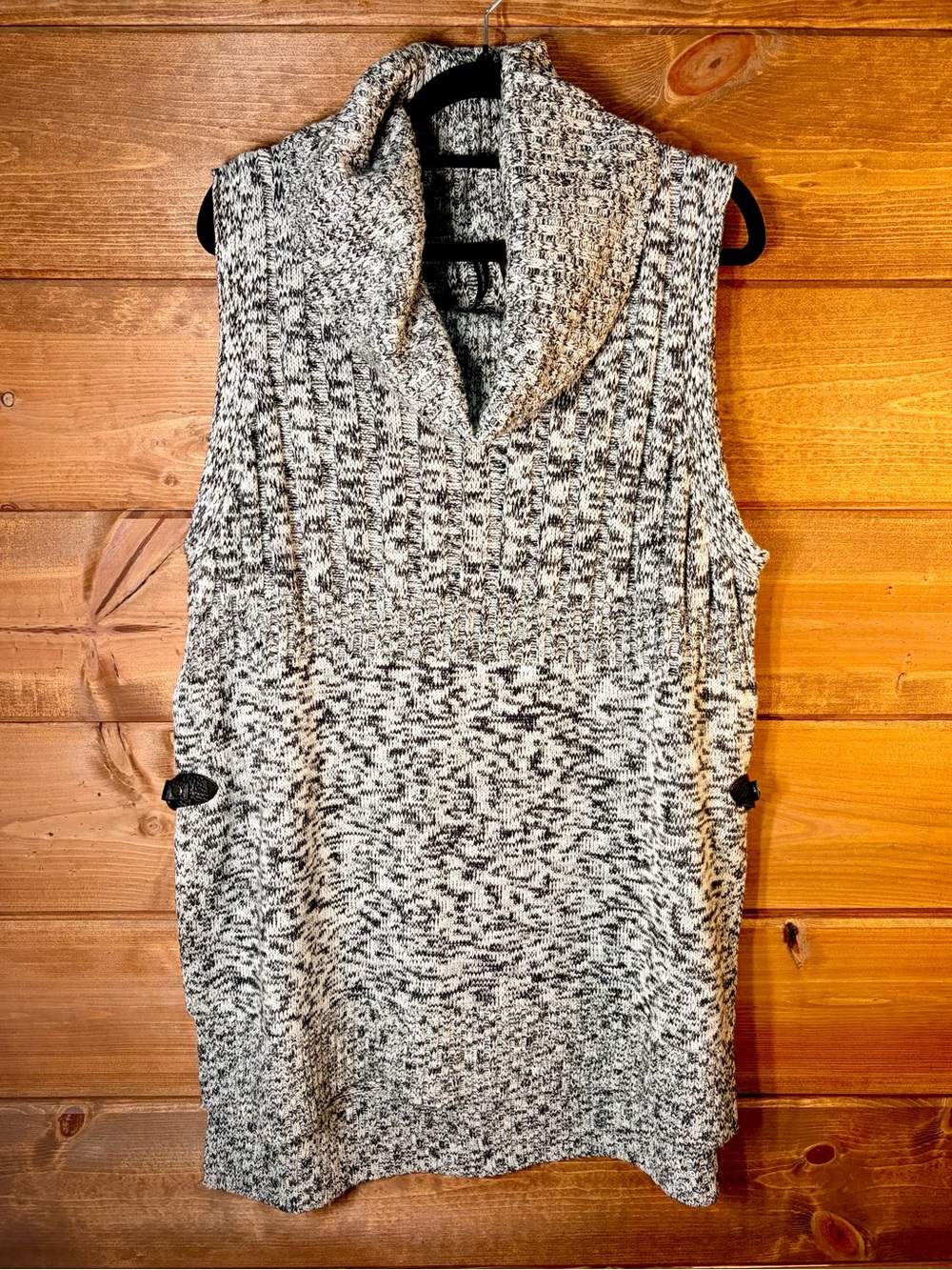 new directions Black & White Sleeveless Cowl Neck Tunic Sweater Size XL 💕🖤